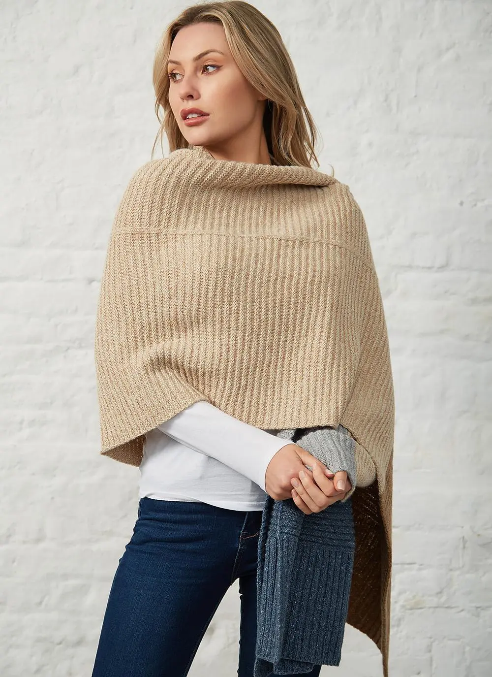Clifden Contrast Panel Wrap
