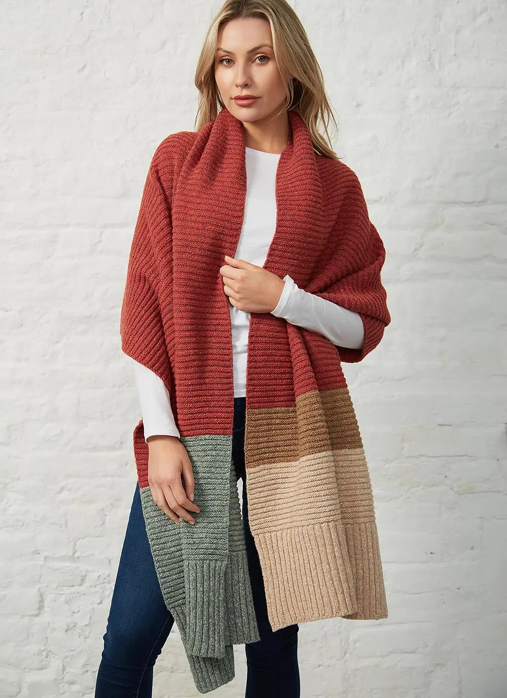 Clifden Contrast Panel Wrap