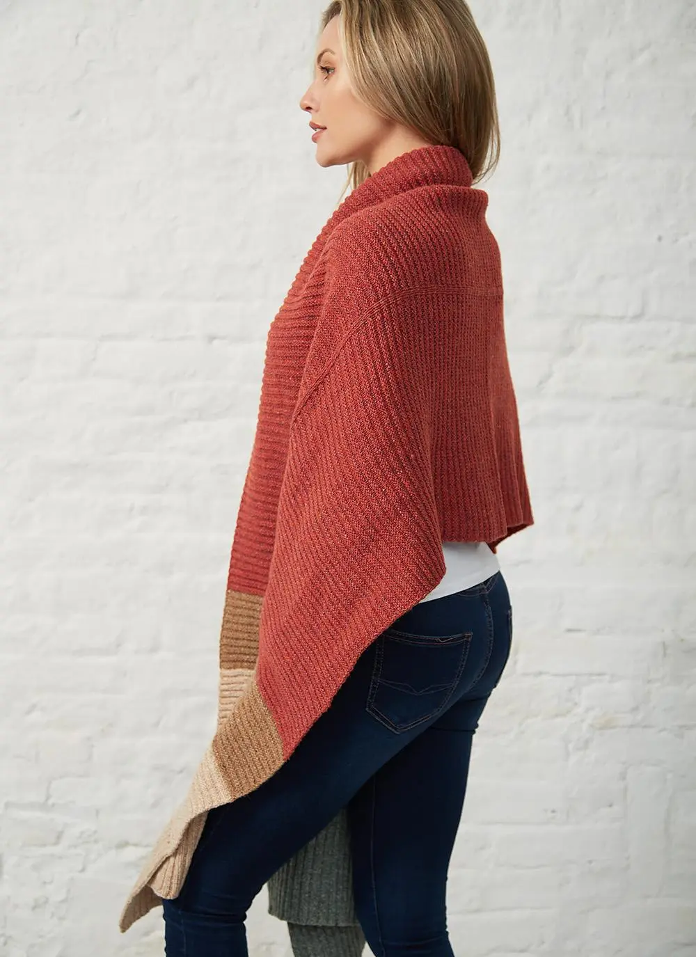 Clifden Contrast Panel Wrap