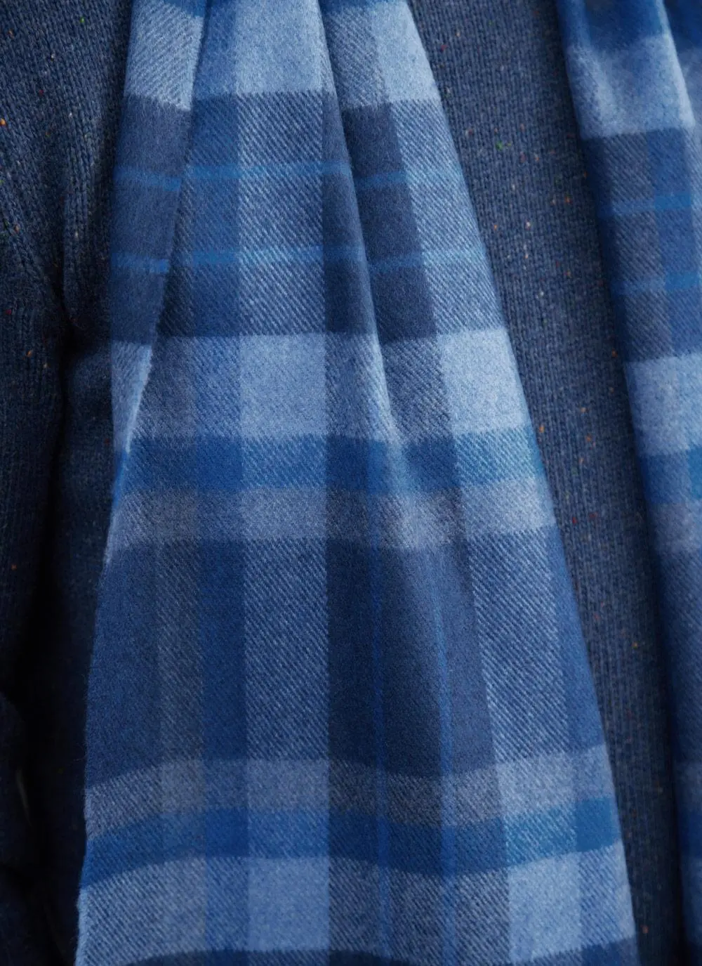 Extra Fine Merino Wool Fringed Check Scarf 