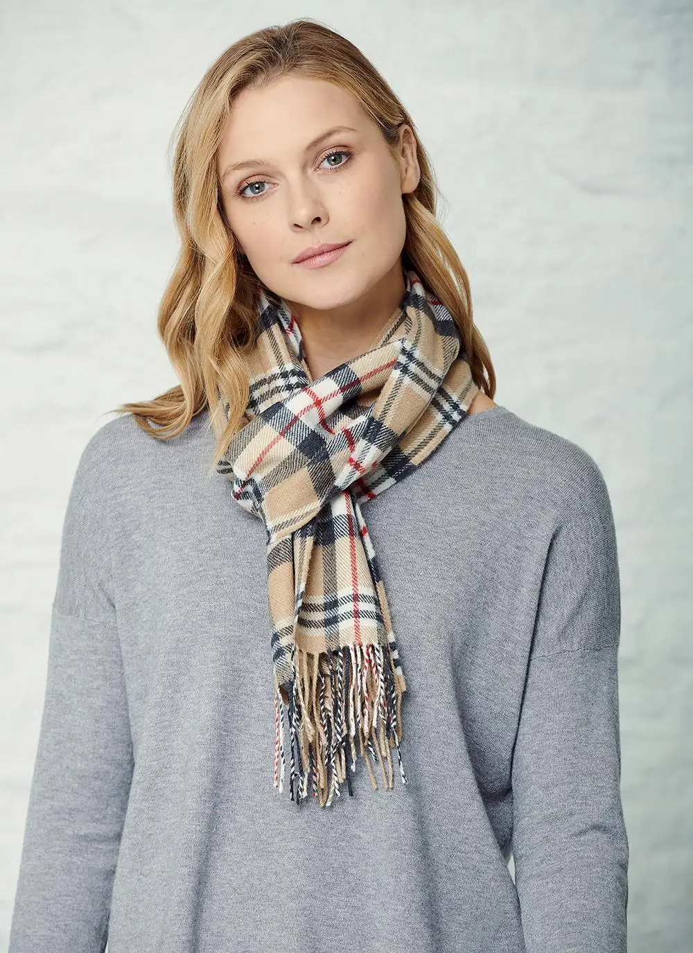 Extra Fine Merino Wool Fringed Check Scarf 
