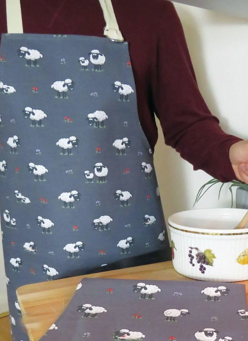 Fluffy Flock Cotton Apron
