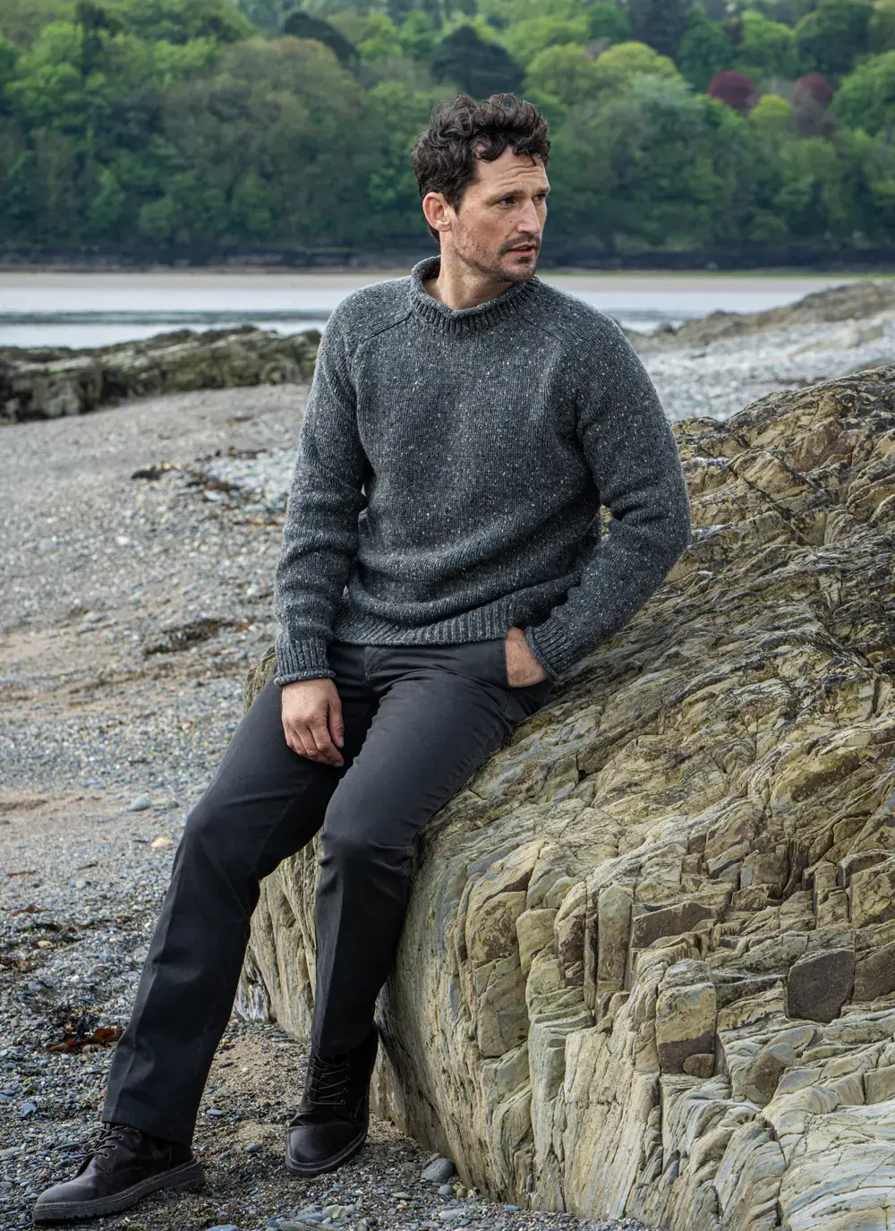 Fisherman Donegal Fleck Saddle Shoulder Sweater