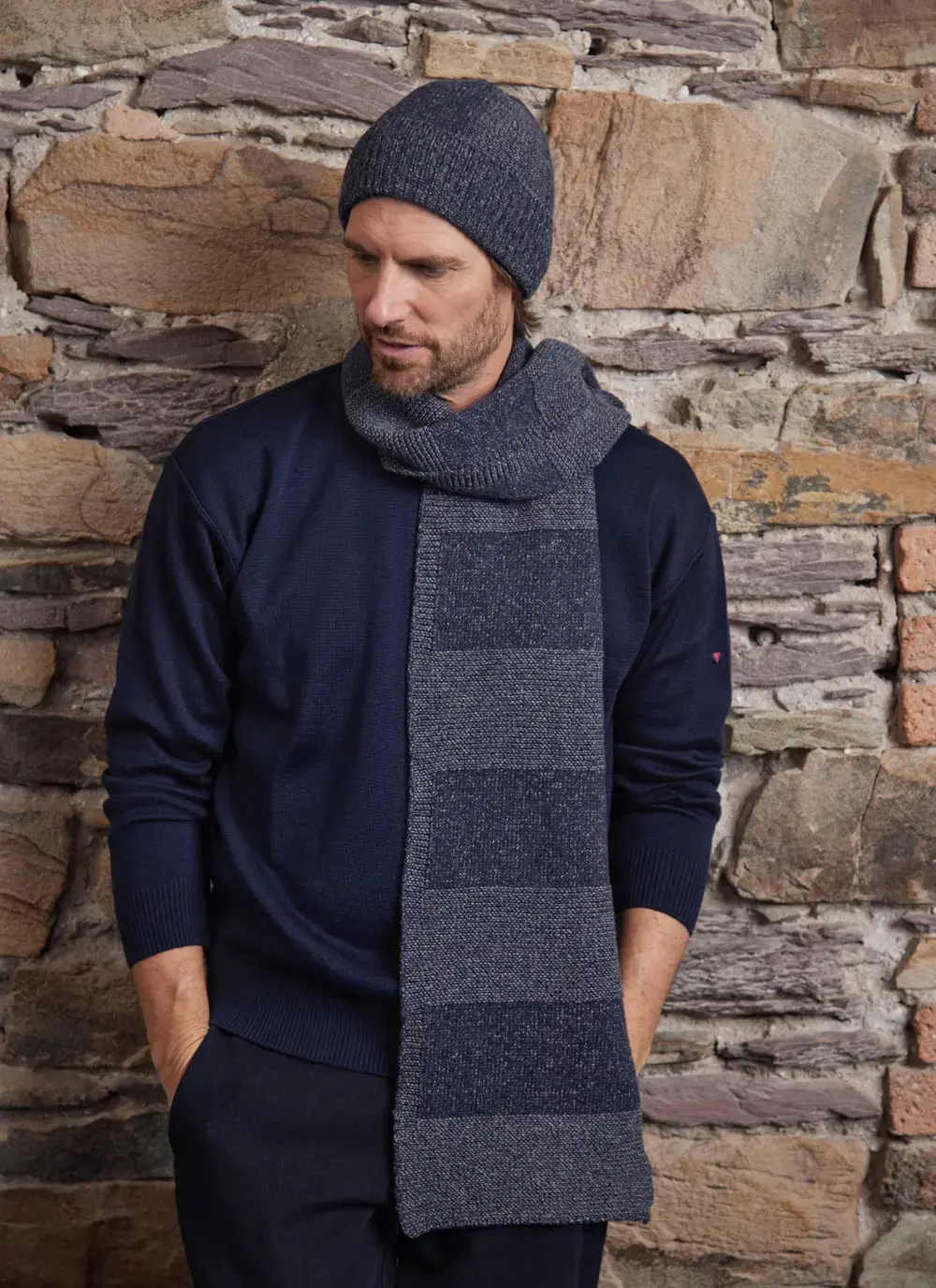Fisherman Merino Shadow Block Scarf in Indigo 