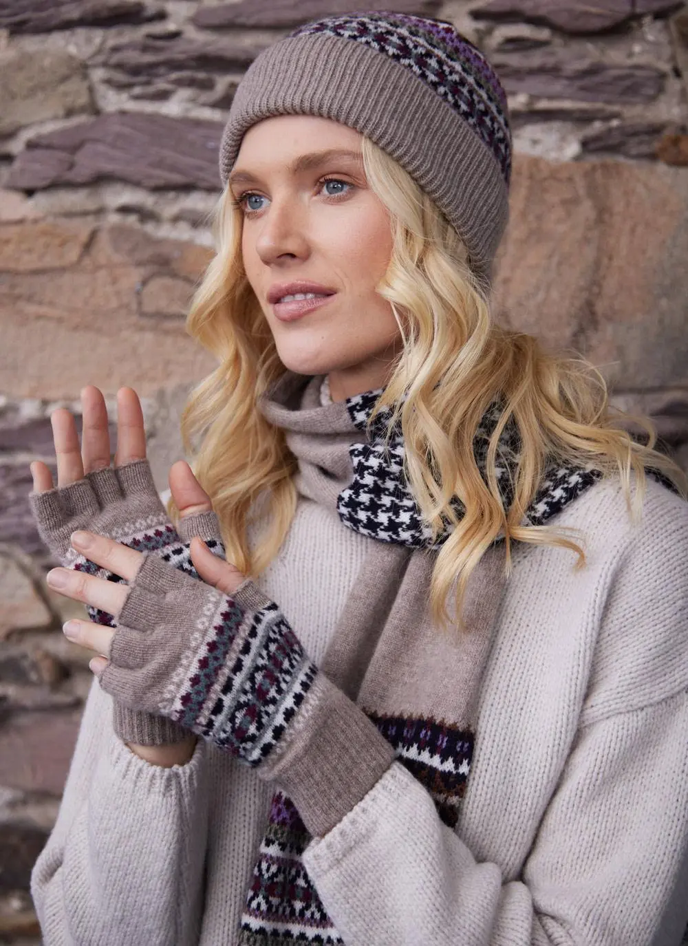 Fair Isle Kerse Hat, Scarf & Gloves Set