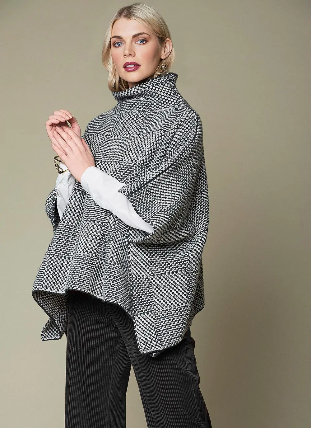 Fisherman Shadow Block High Neck Poncho