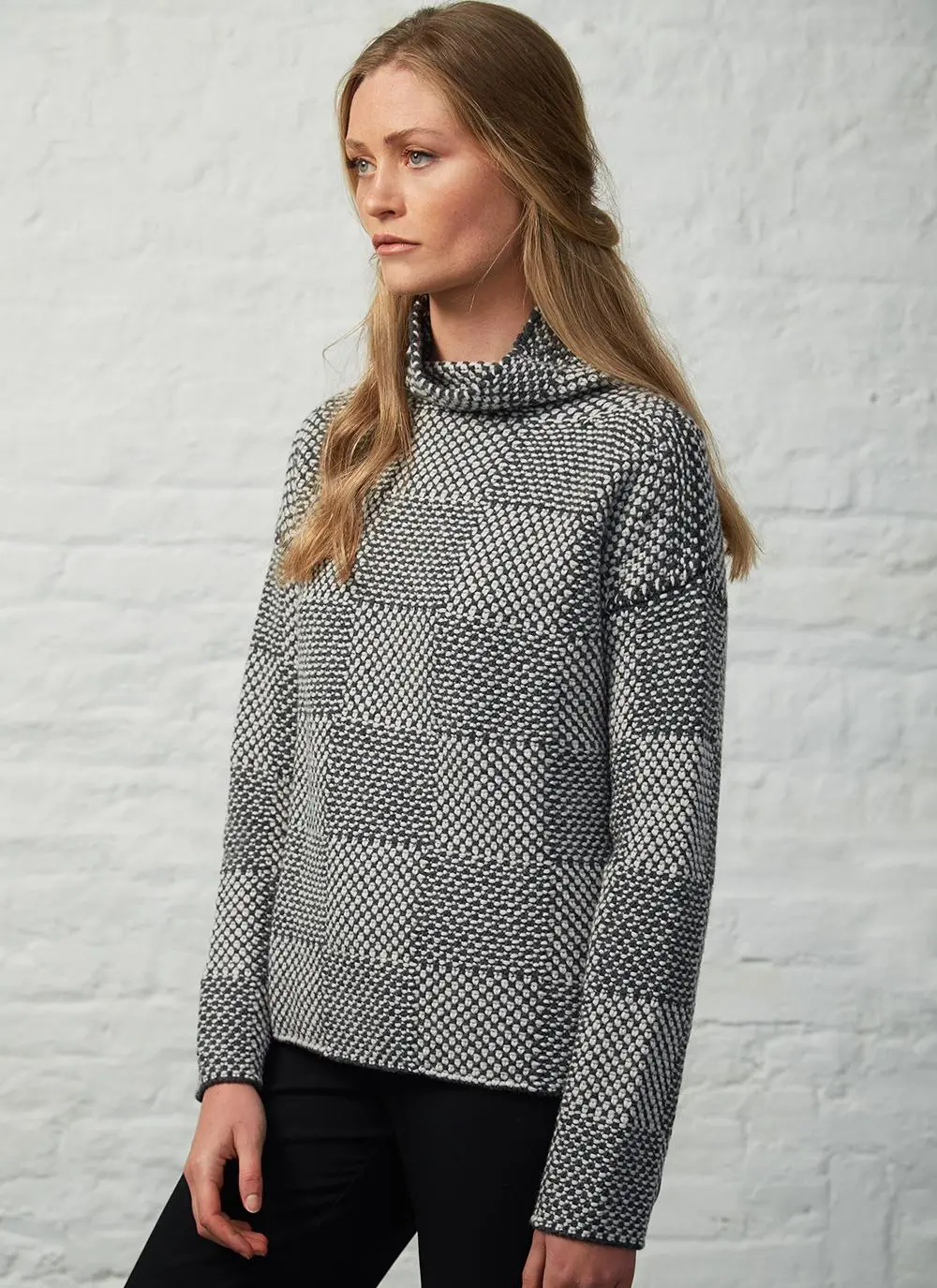 Fisherman Shadow Block High Neck Sweater