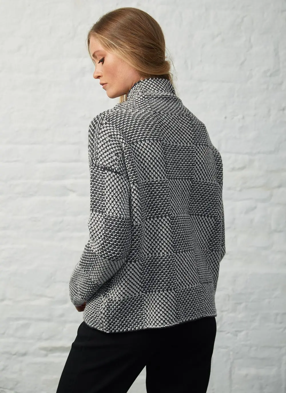 Fisherman Shadow Block High Neck Sweater