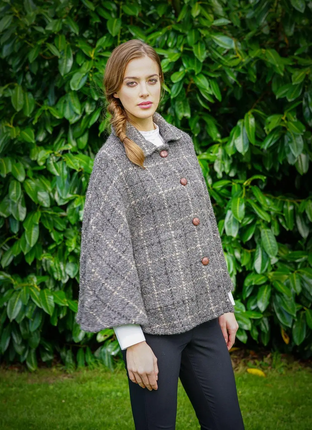 Freda Stone Check Cape