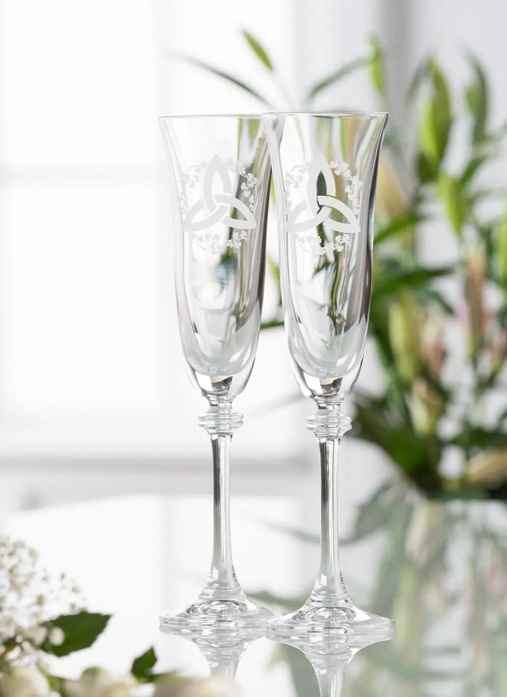 Galway Crystal Trinity Knot And Shamrock Flute (Pair)