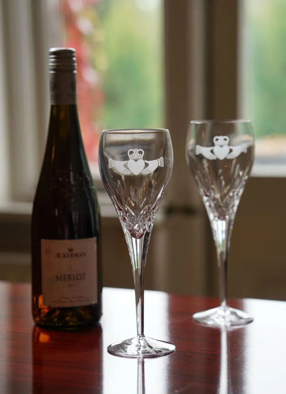 Galway Crystal Claddagh Wine Glasses (Pair)