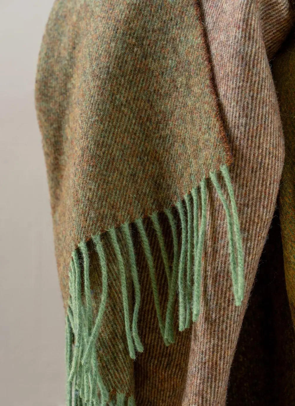 Glenealo Valley Lambswool Throw