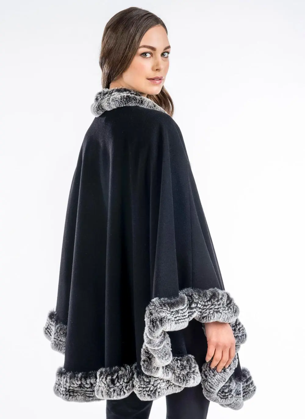 Heirloom Julio Cape With Cashmere Black