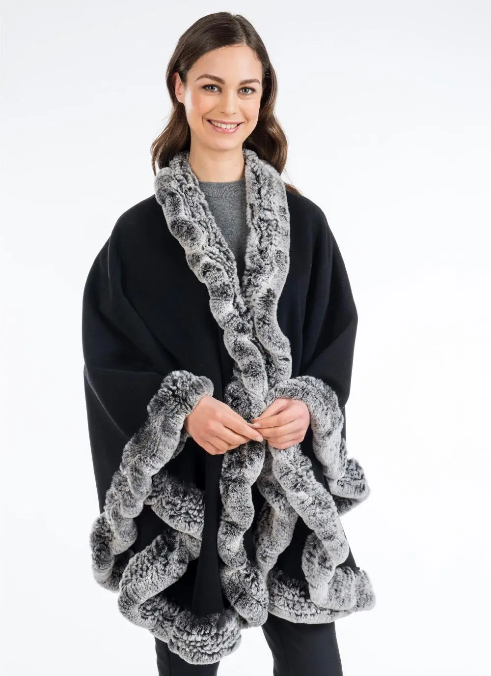 Heirloom Julio Cape With Cashmere Black