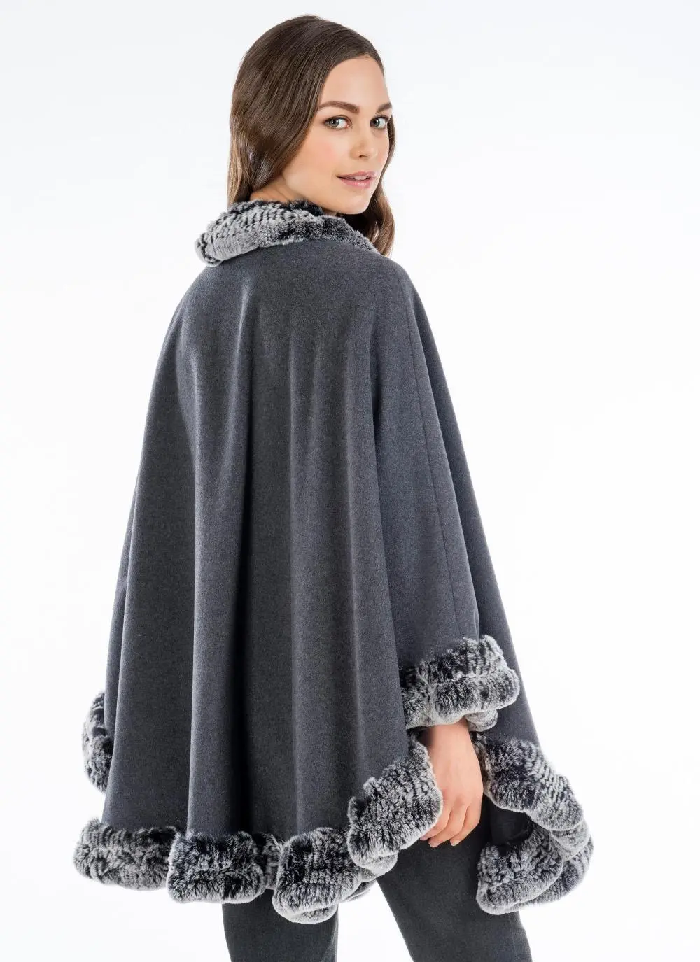 Heirloom Julio Cape With Cashmere Gray
