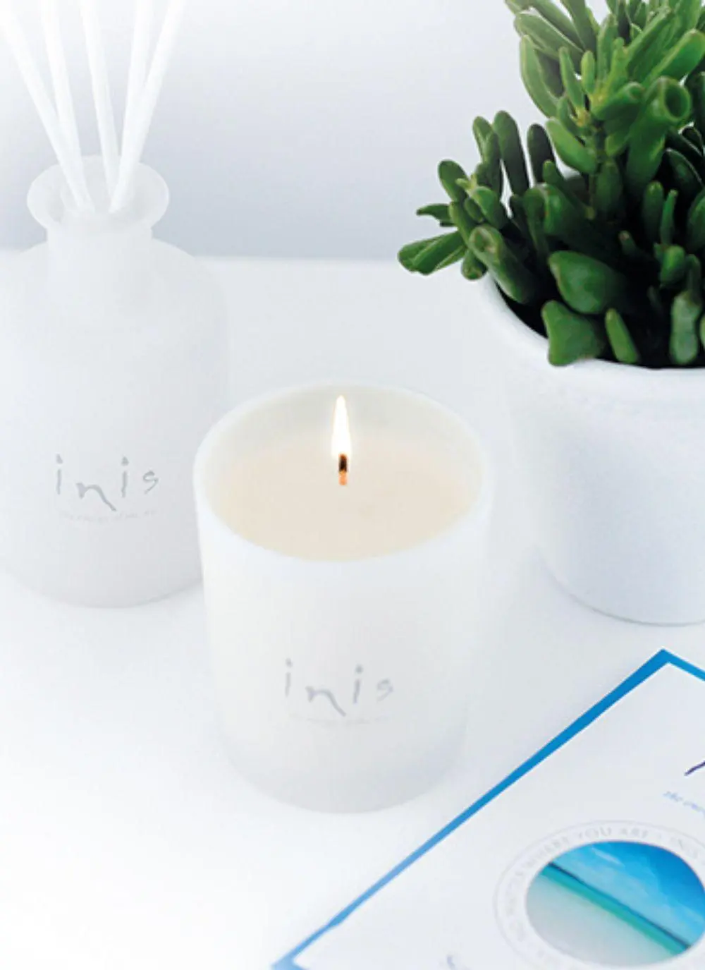 Inis Scented Candle 190g