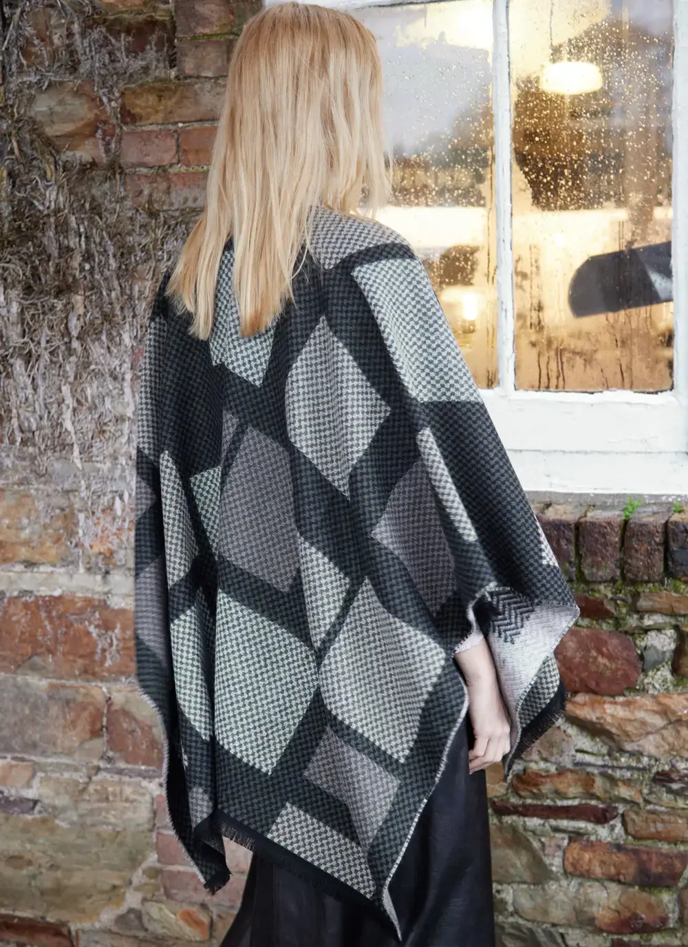 Herringbone Patch Wrap