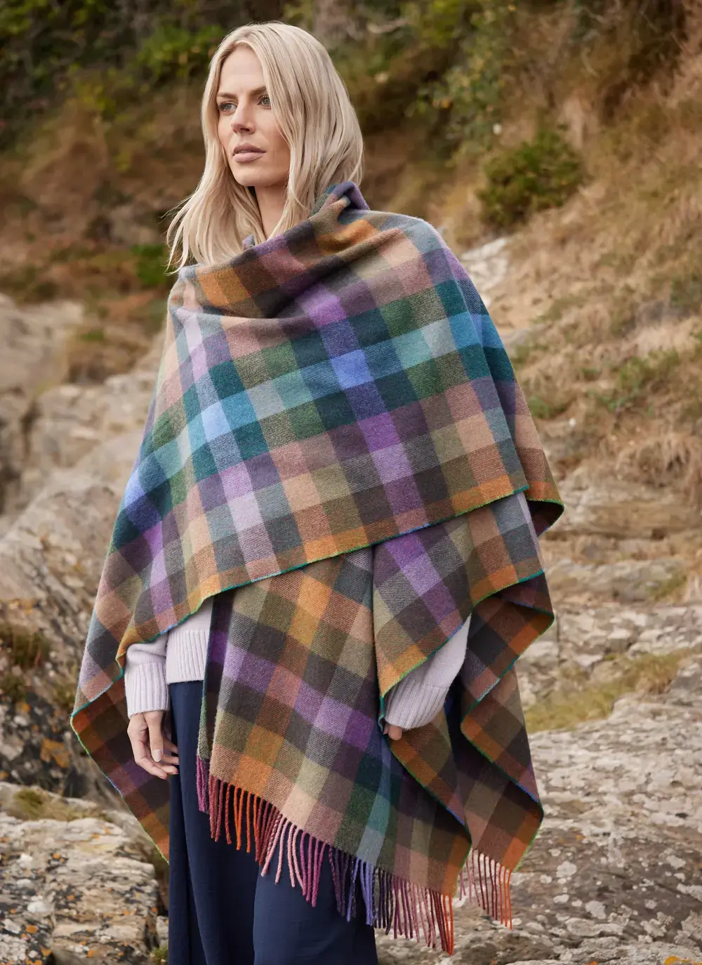Liz Lambswool Shawl