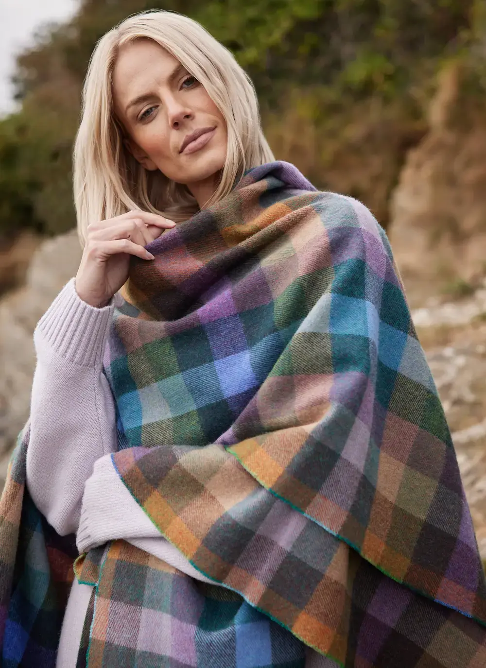 Liz Lambswool Shawl