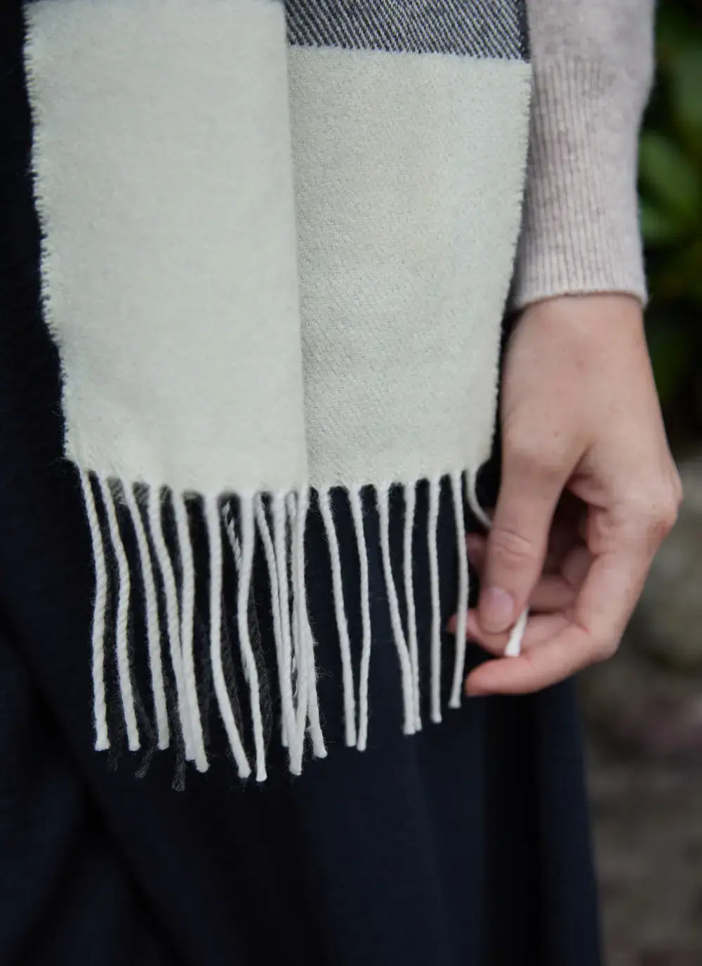 Extra Fine Merino Wool Fringed Check Scarf