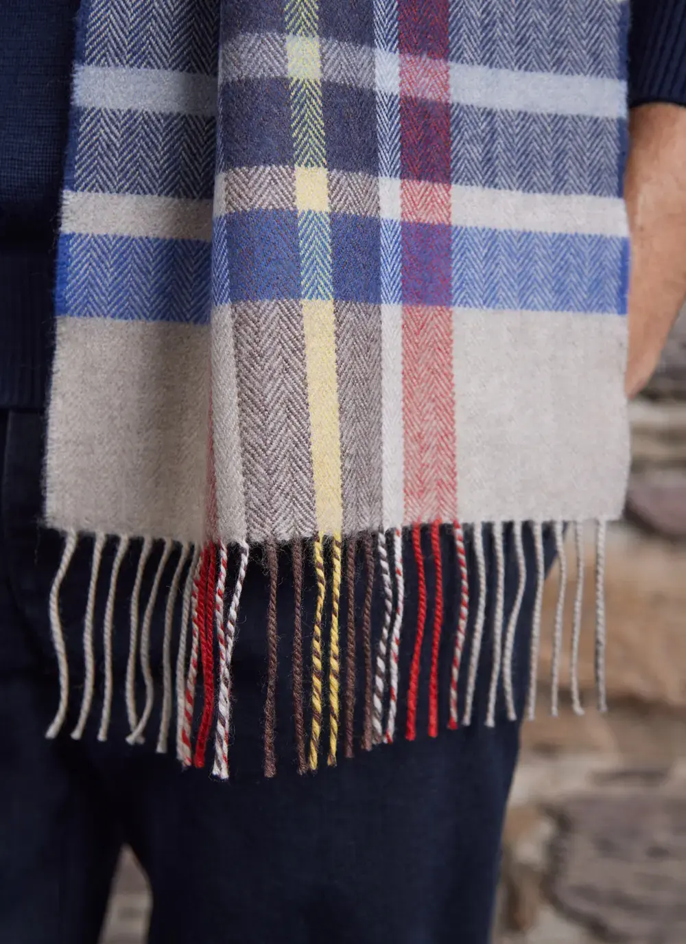 Extra Fine Merino Wool Fringed Check Scarf