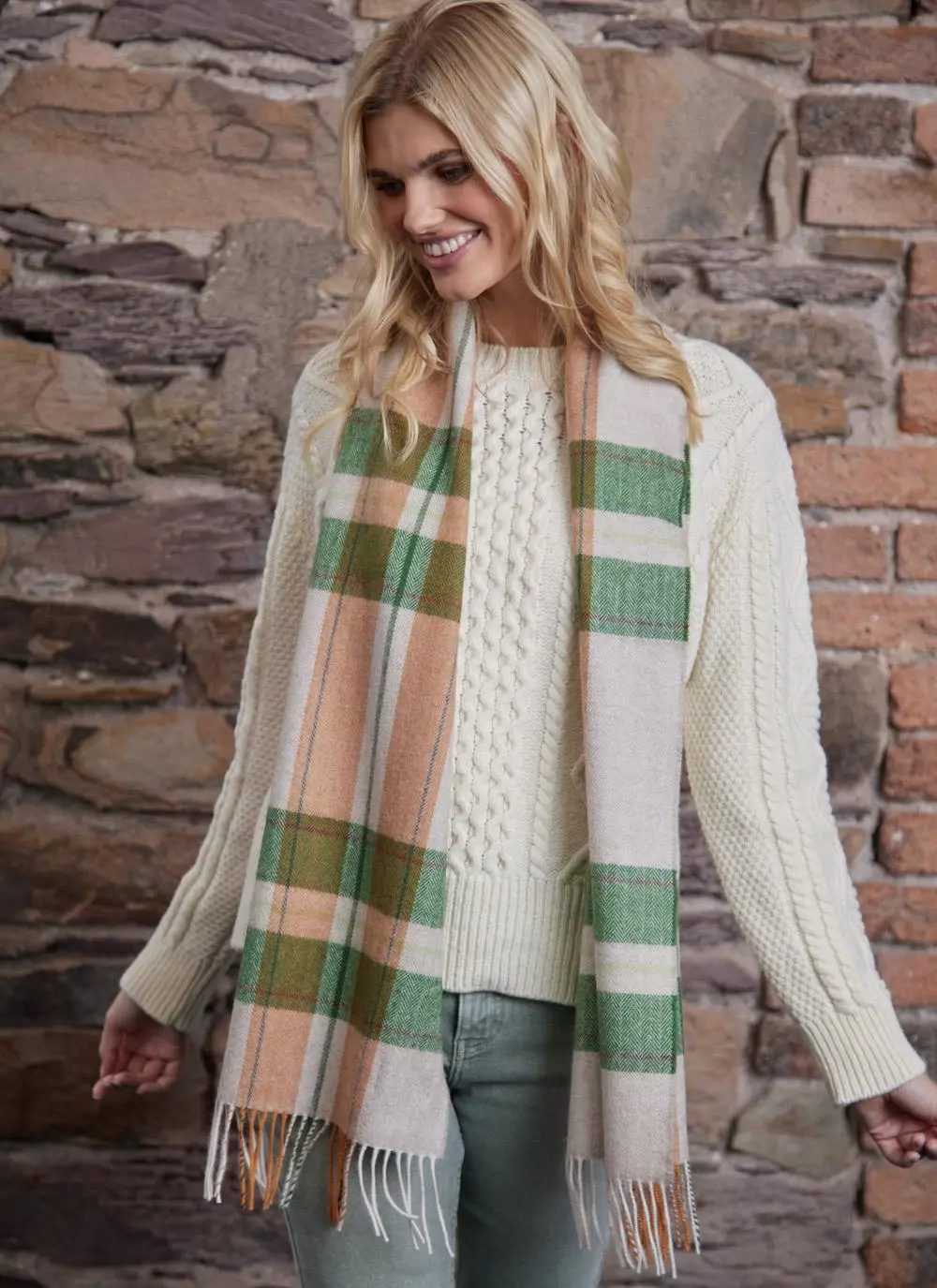 Extra Fine Merino Wool Fringed Check Scarf 