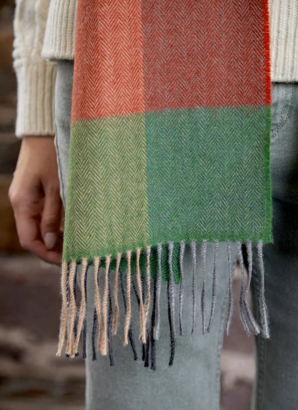 Extra Fine Merino Wool Fringed Check Scarf 
