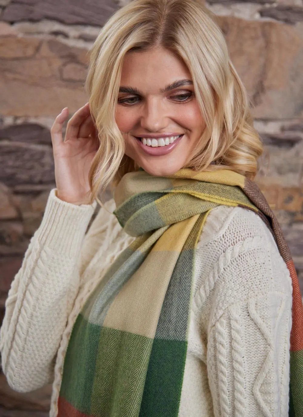 Extra Fine Merino Wool Fringed Check Scarf 