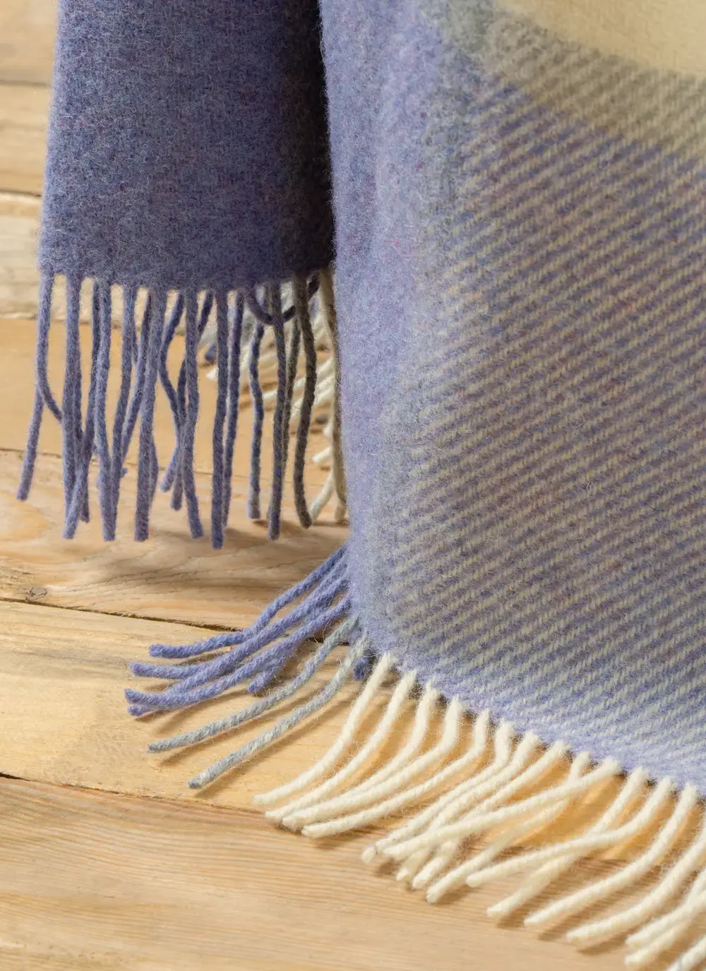 Lavender Check Pure New Wool Throw