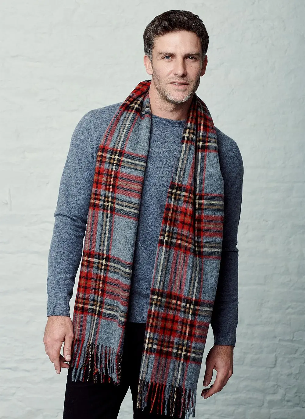 Kildwick Grey & Red Scarf