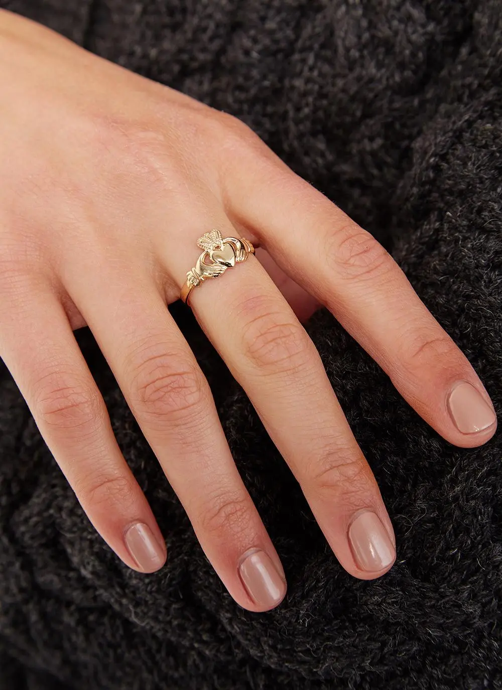 Oval Engagement Rings - Solid Gold Diamonds Australia