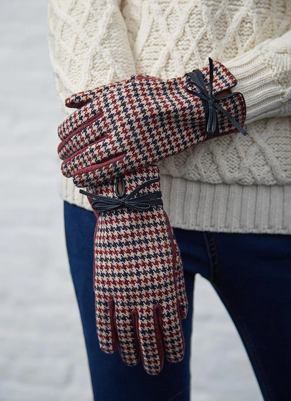 Ladies Tweed Gloves with Bow