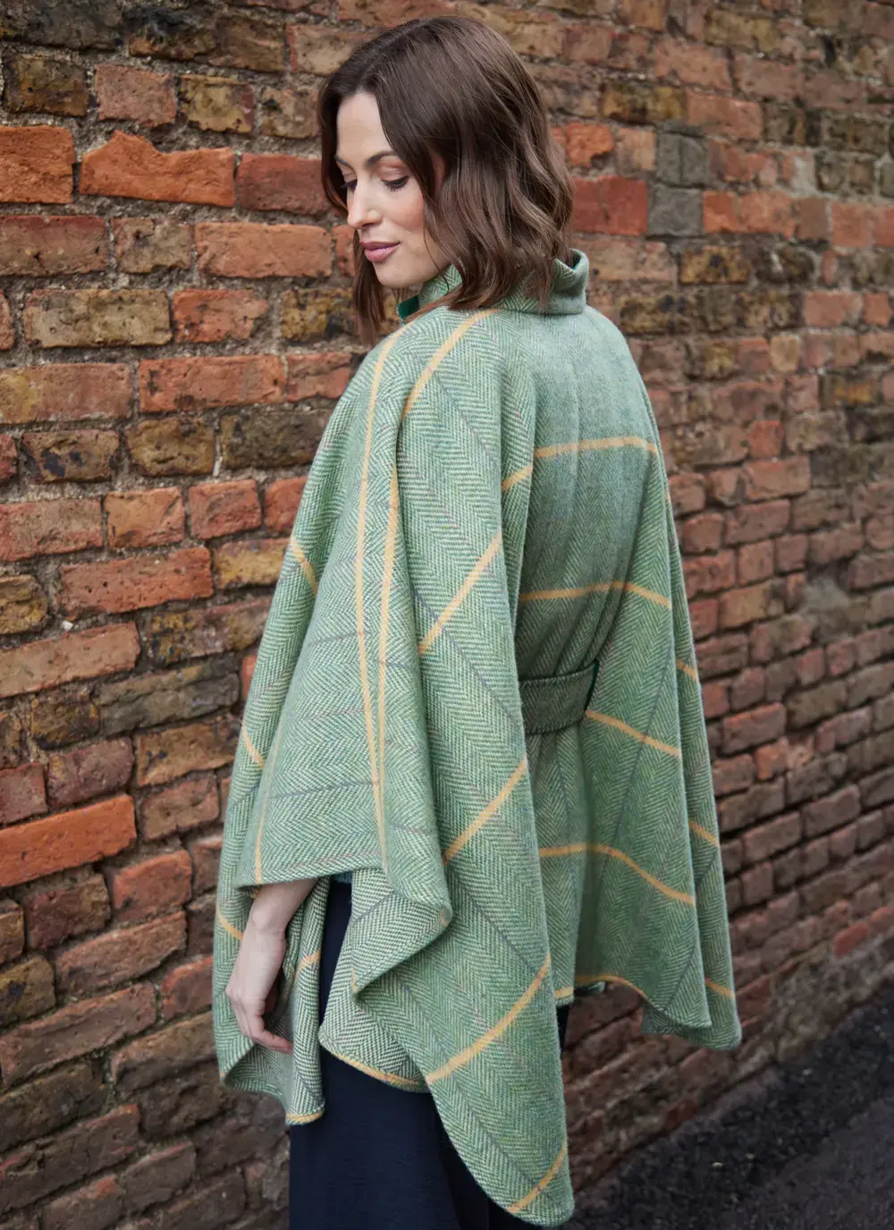 Lafo Belted Herringbone Cape