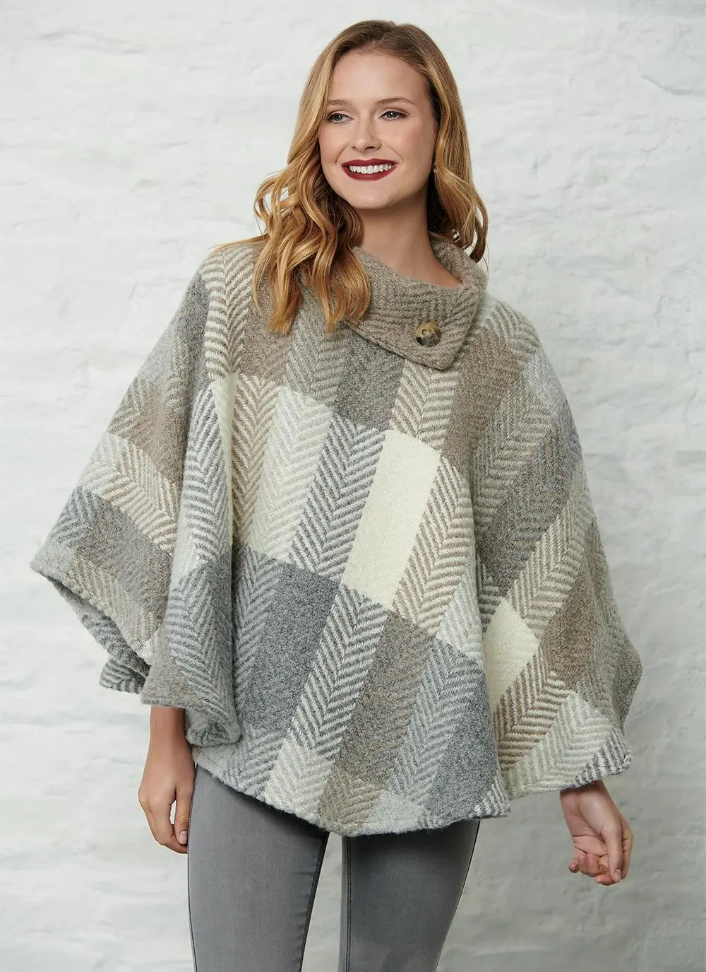 Laura Wool Cape