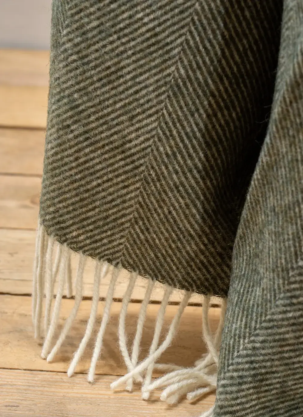 Loden Herringbone Highland Wool Throw