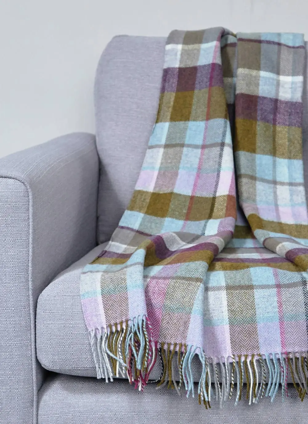 Moss & Grape Lambswool Throw