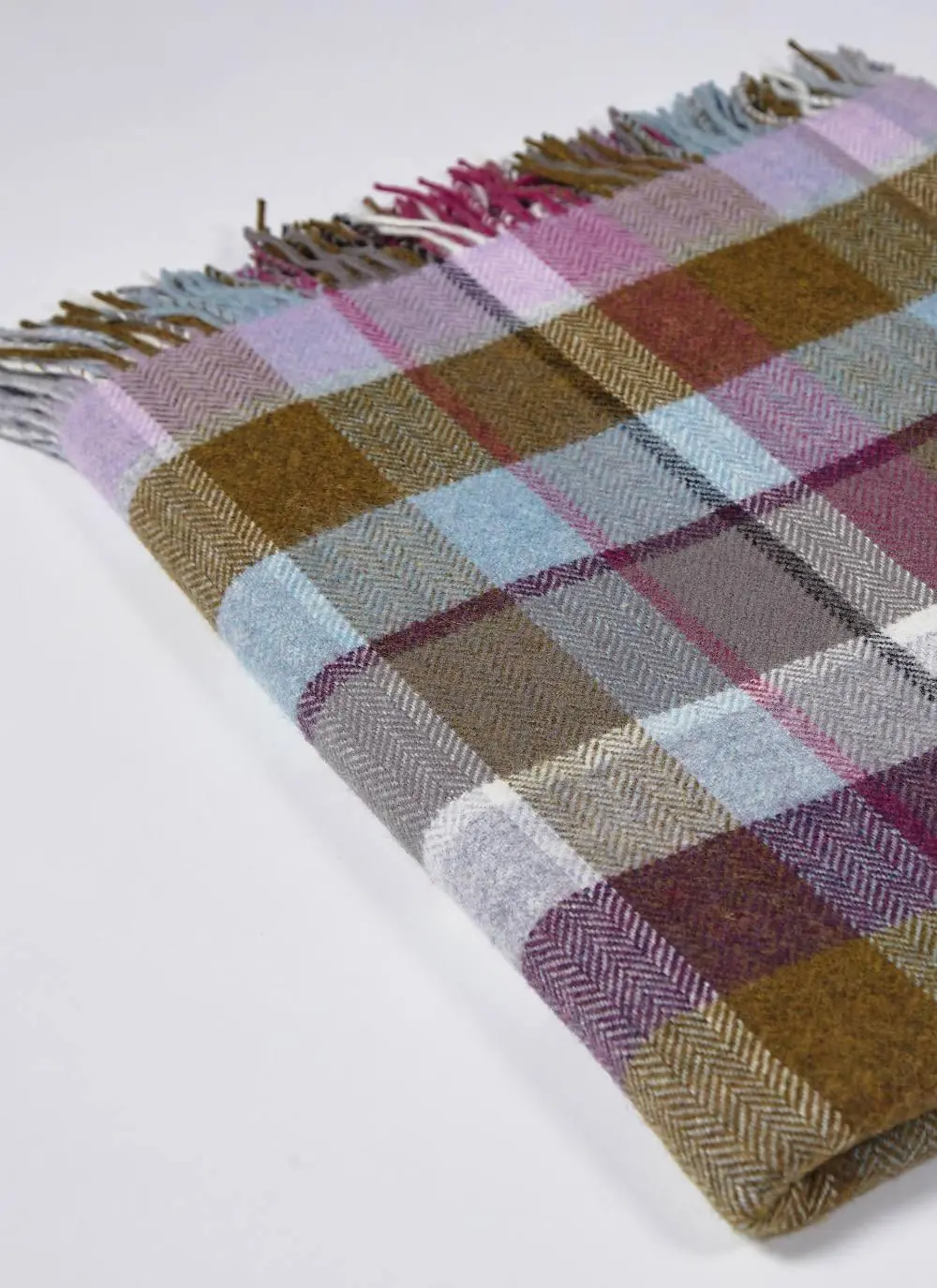 Moss & Grape Lambswool Throw