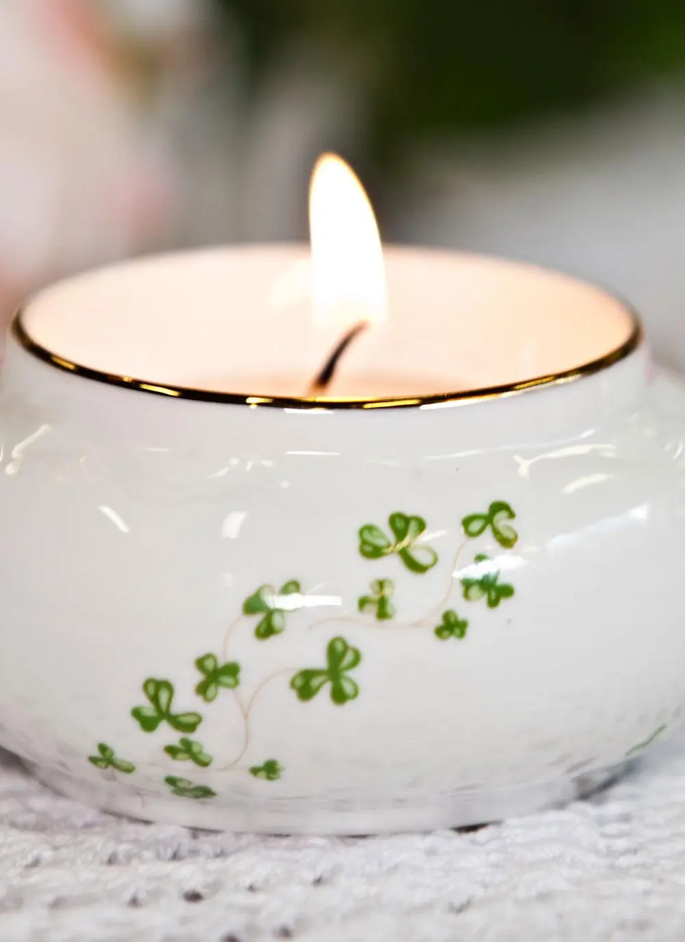 Royal Tara Trellis Shamrock Votive Candle