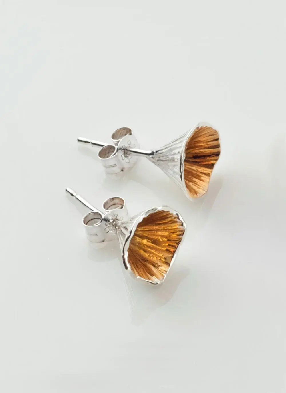 Shell Cone Small Stud Earrings