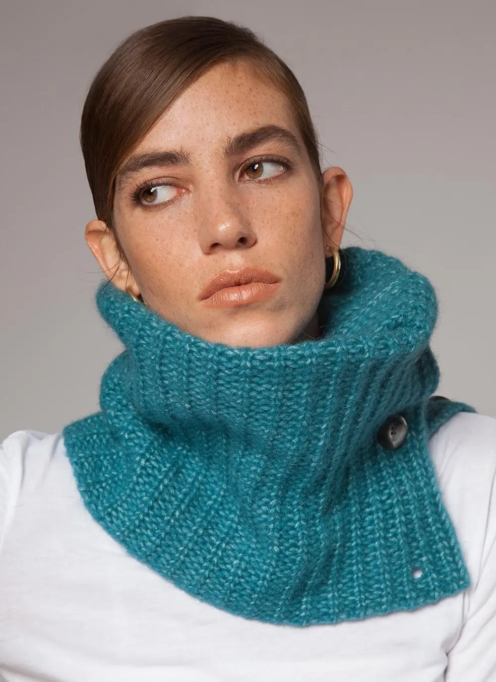 Fisherman Ribbed Button Collar
