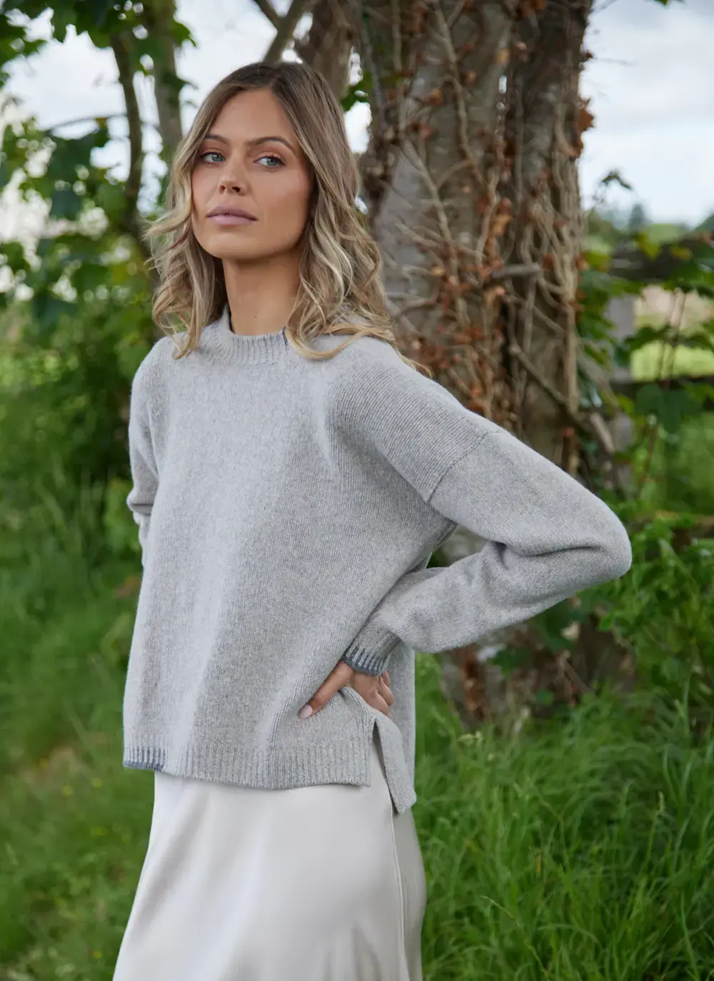 Wool Cashmere Blanket Stitch Crew Neck Sweater