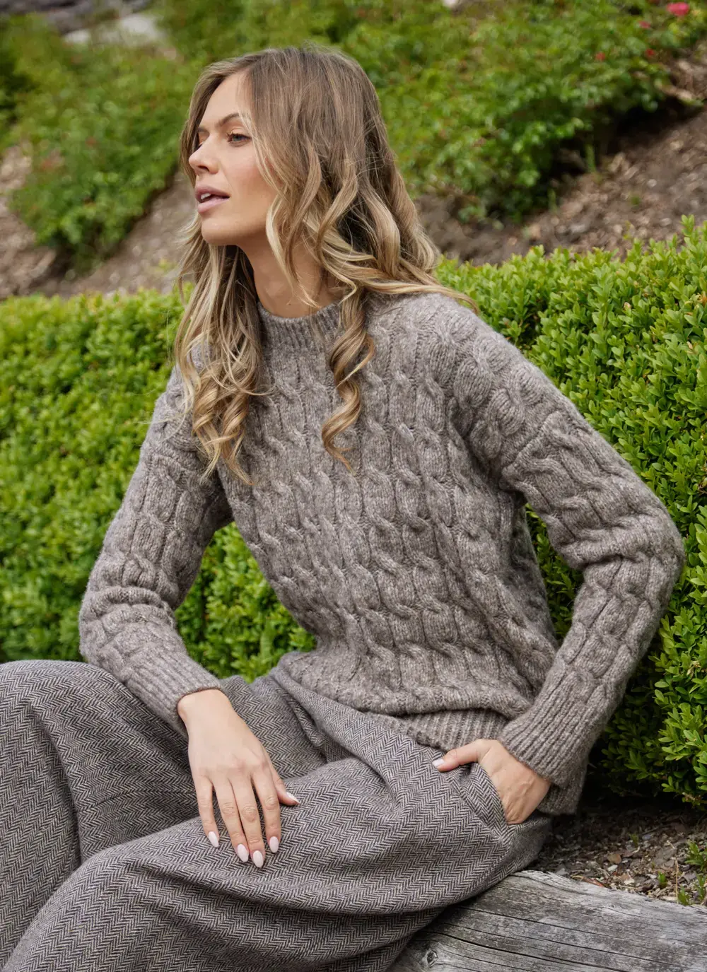 Alpaca Cable Crew Sweater 