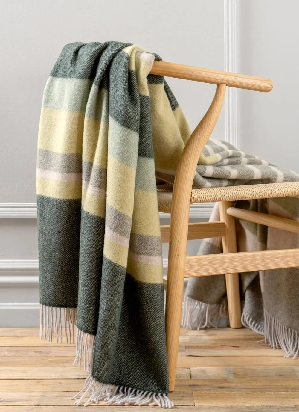 Sand Dune Large Lambswool Throw