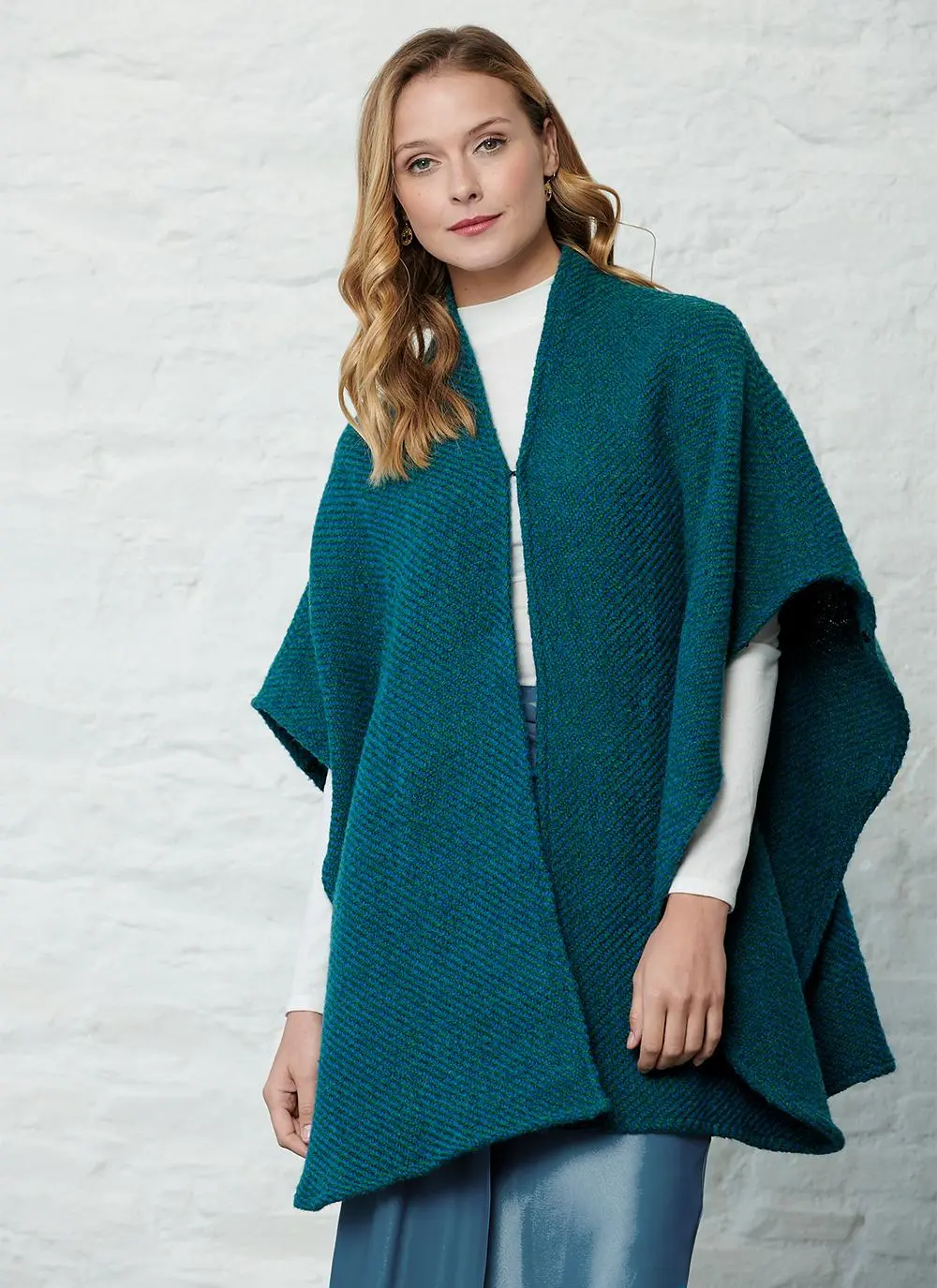 Sandra Wool Cape