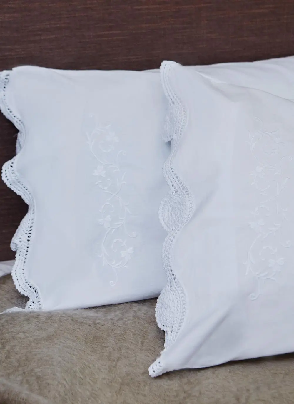 Shamrock Embroidered Housewife Pillowcases Set of 4