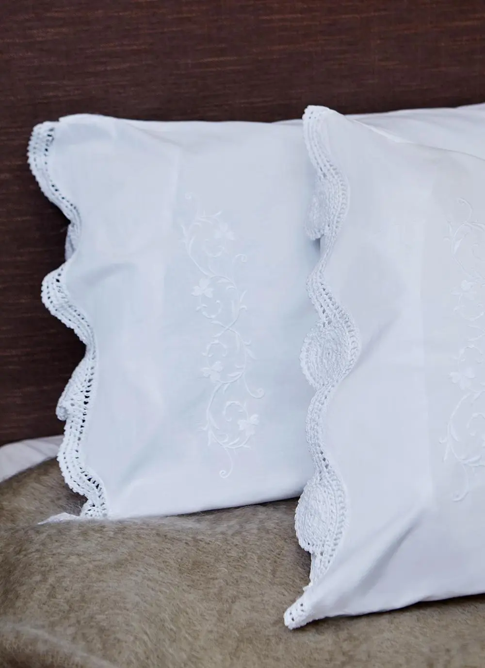 Shamrock Embroidered Housewife Pillowcases Set of 4