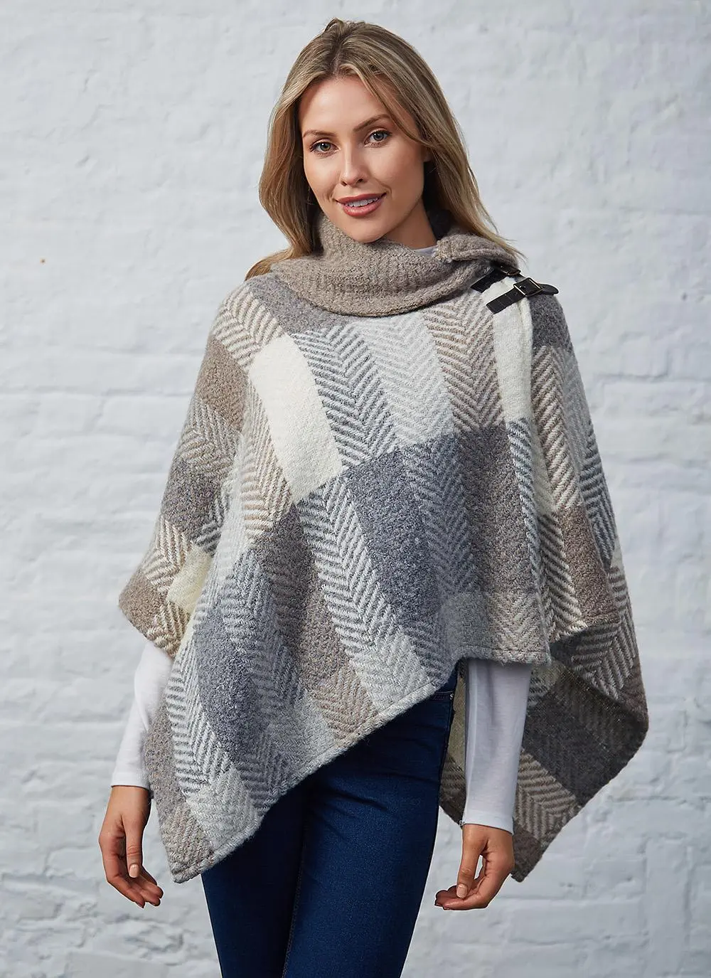 Check Buckle Cape Multi Beige