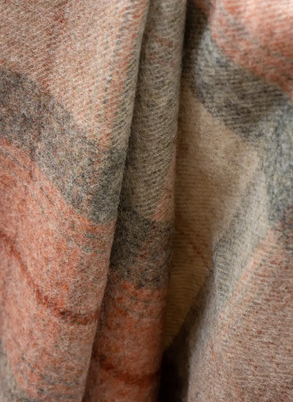 Skye Coral Check Highland Wool Throw