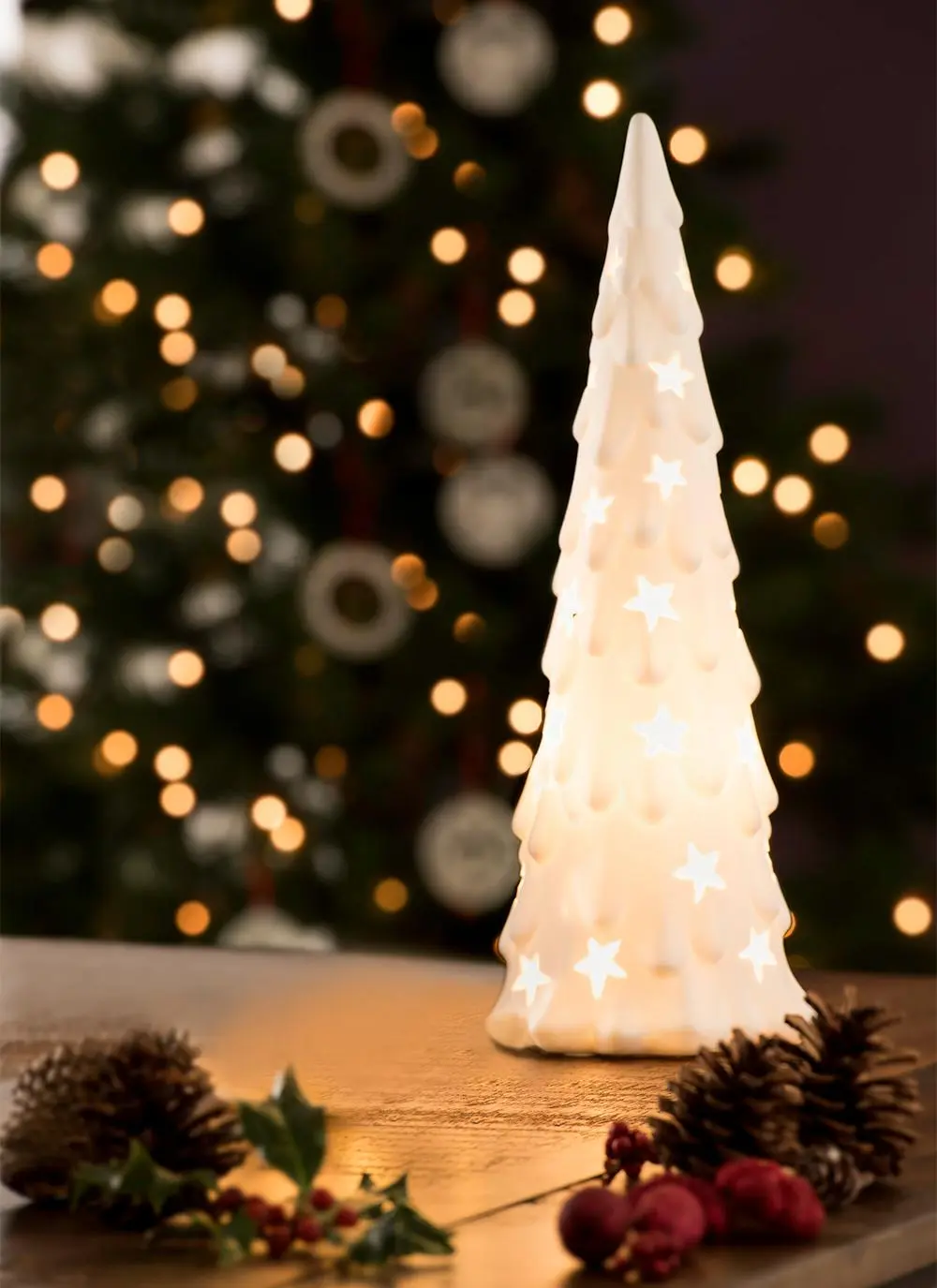 Christmas Tree Luminaire (Us Fitting)
