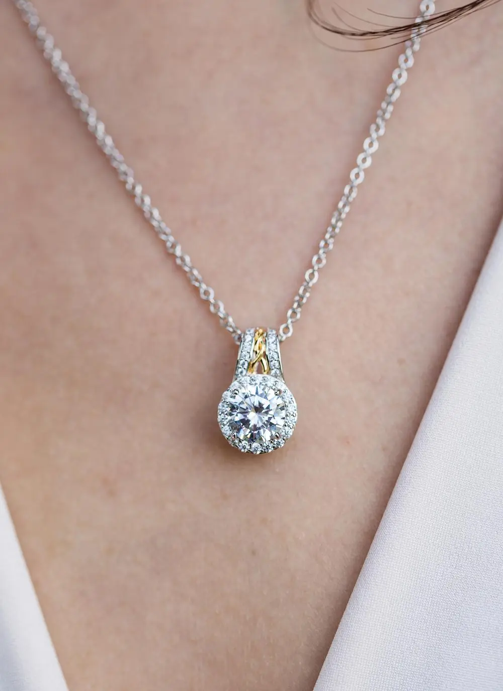 Sterling Silver Round Halo Pendant
